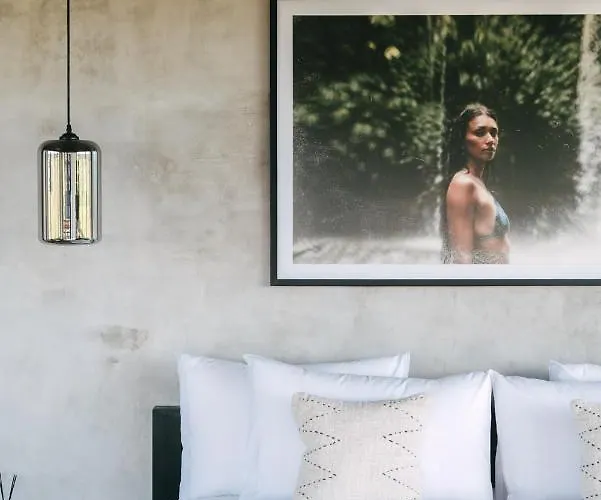 600m - Designer - Perenenean - Private Pool Canggu