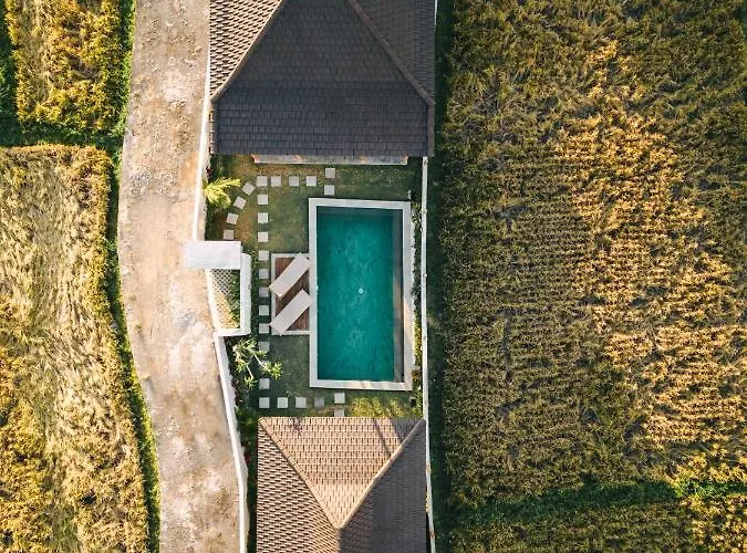 600m - Designer - Perenenean - Private Pool