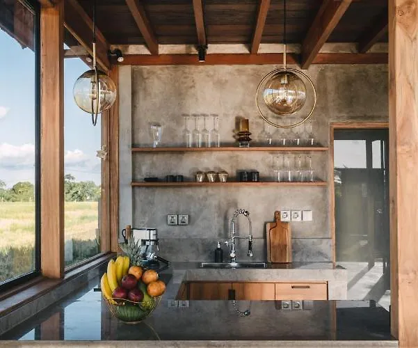600m - Designer - Perenenean - Private Pool * Canggu