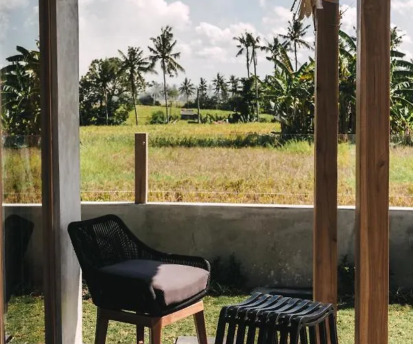 600m - Designer - Perenenean - Private Pool Canggu
