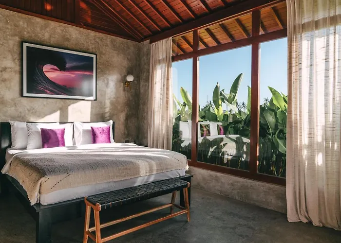 Villa 600m - Designer - Perenenean - Private Pool Canggu